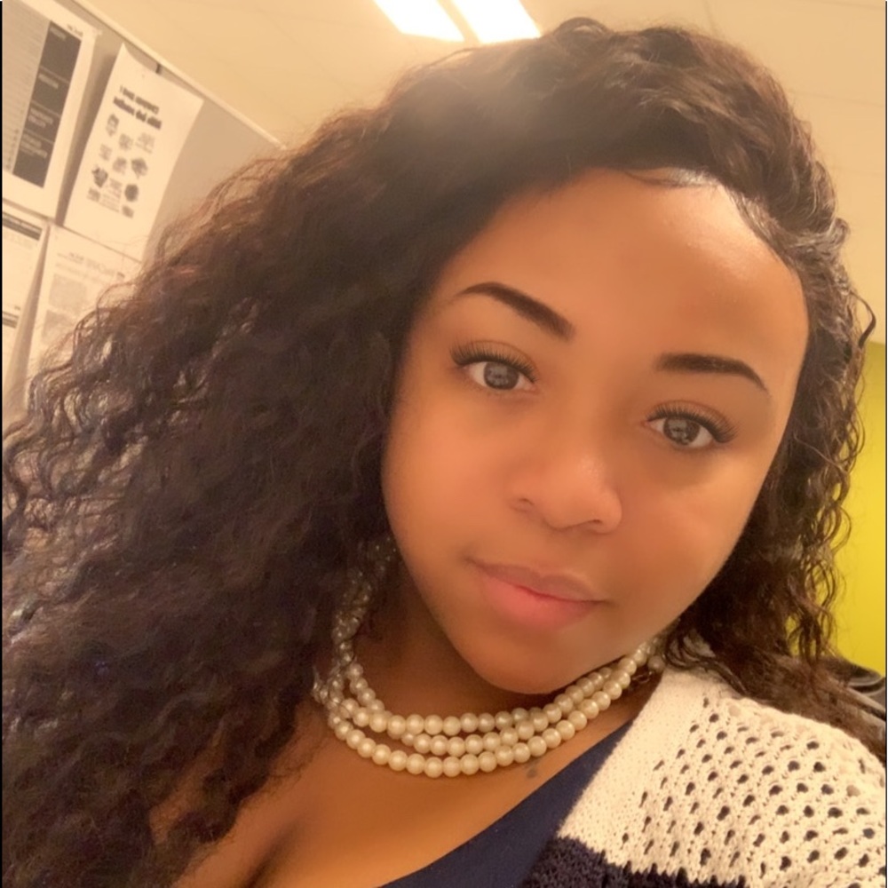 Meet your Posher, Amanda